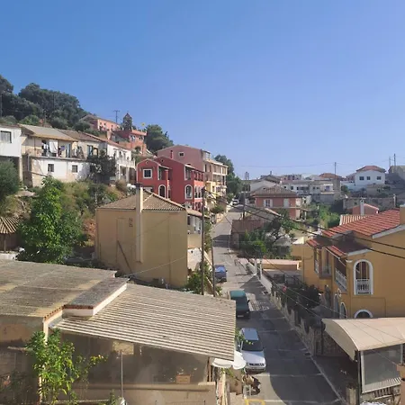Ostriche House بيت للعطل Pentátion