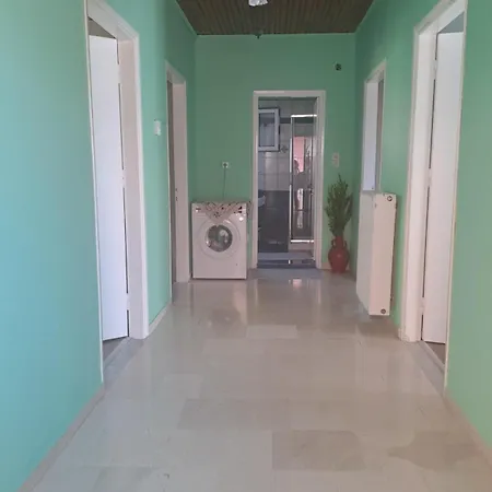 Ostriche House בית נופש *