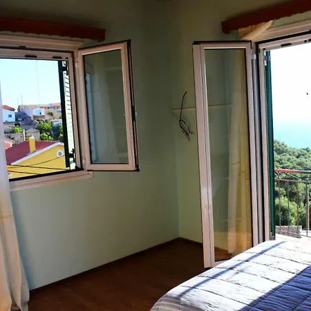 Ostriche House Holiday home Pentati